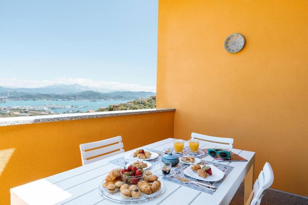 Piccapiana Sea View Attic Flat Apartment La Spezia Exterior foto
