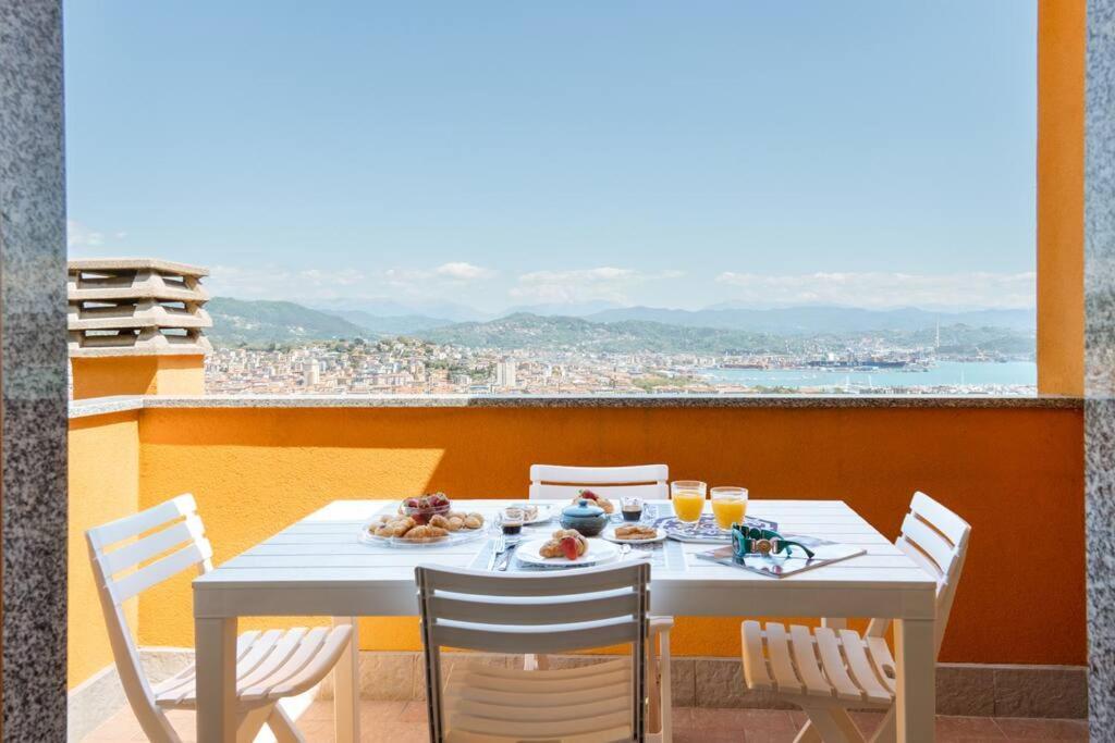 Piccapiana Sea View Attic Flat Apartment La Spezia Exterior foto